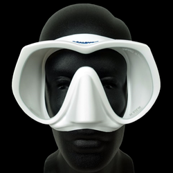 Halcyon View Mask Glacier White